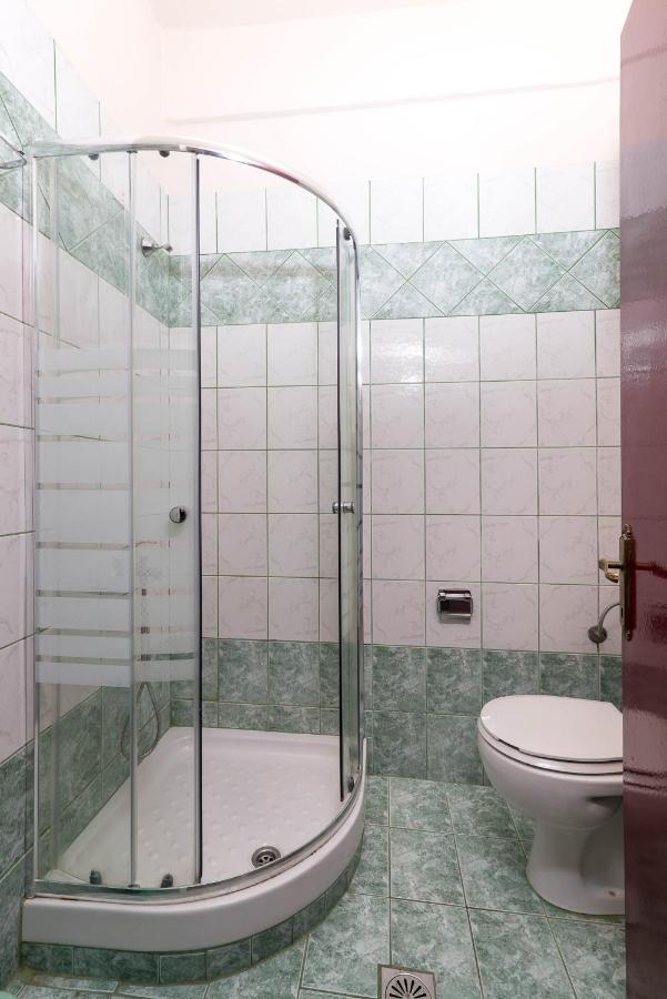 Hotel Ralitsa Ліменарія Екстер'єр фото